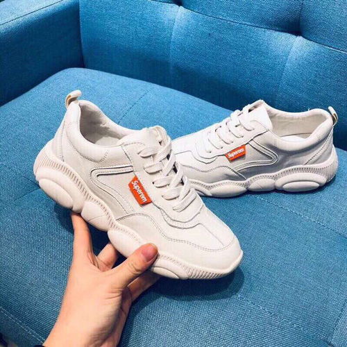 小熊鞋 童真与时尚的完美融合