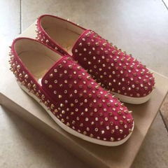 红底鞋的魅力世界 经典与创新的鞋履大全